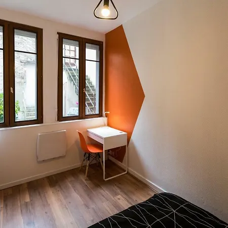 Le Chant Des Clochers Apartment *